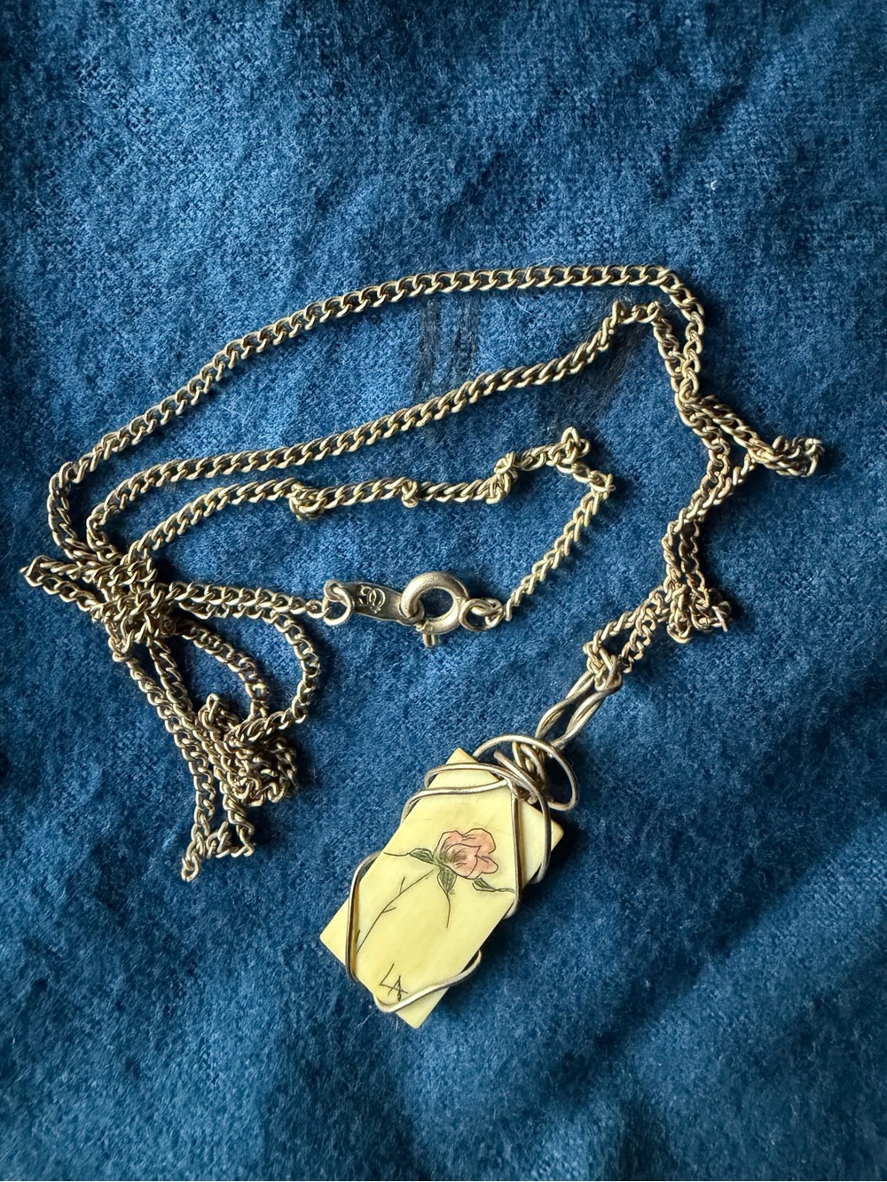 Antique Signed Ivory Handpainted Floral Piano Key Wrapped Silver Wire Necklace